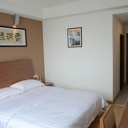 Anyi 158 Hotel Emeishan Лешан Екстериор снимка